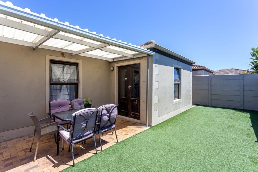 3 Bedroom Property for Sale in Parklands Western Cape